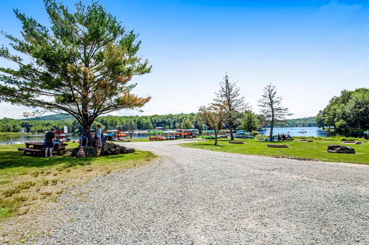 Friendship Lodge Pocono Lake Buitenkant foto