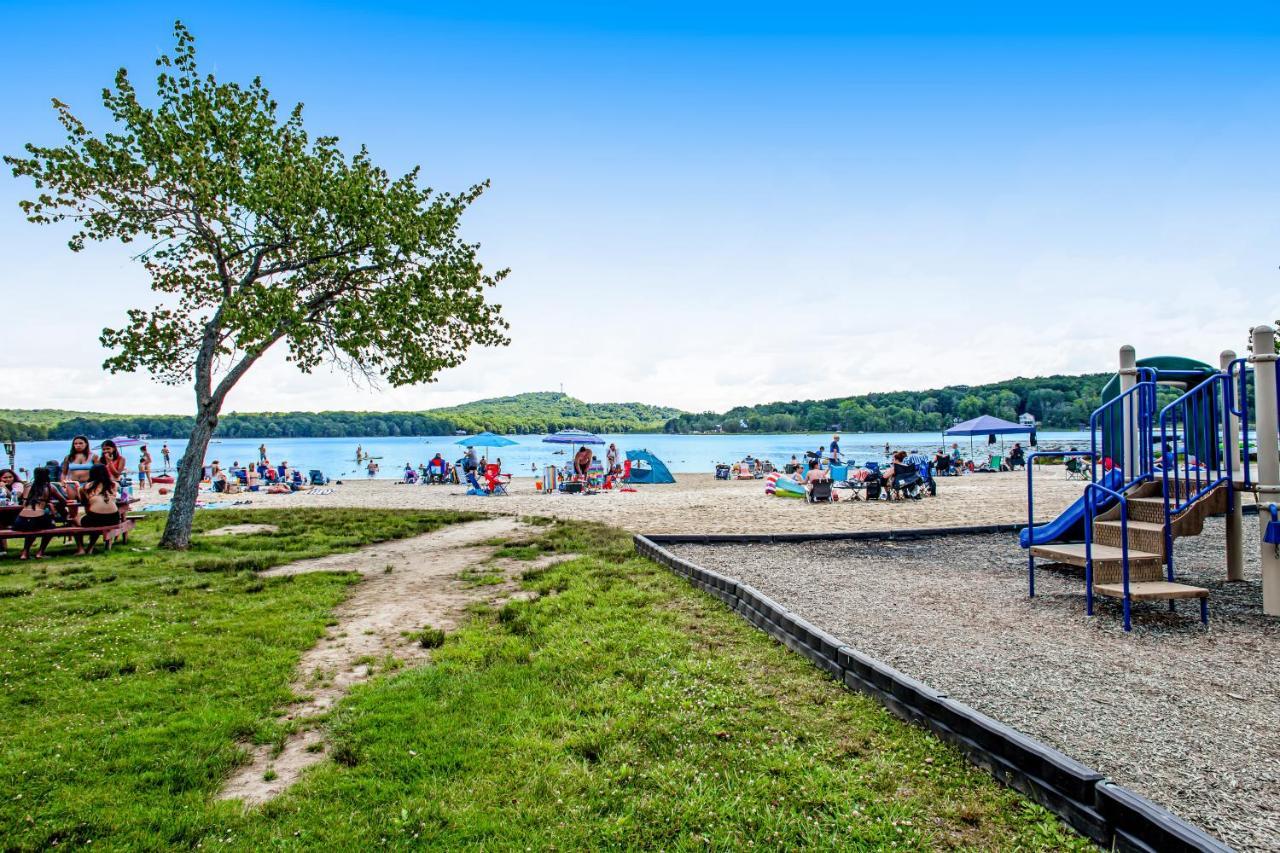 Friendship Lodge Pocono Lake Buitenkant foto